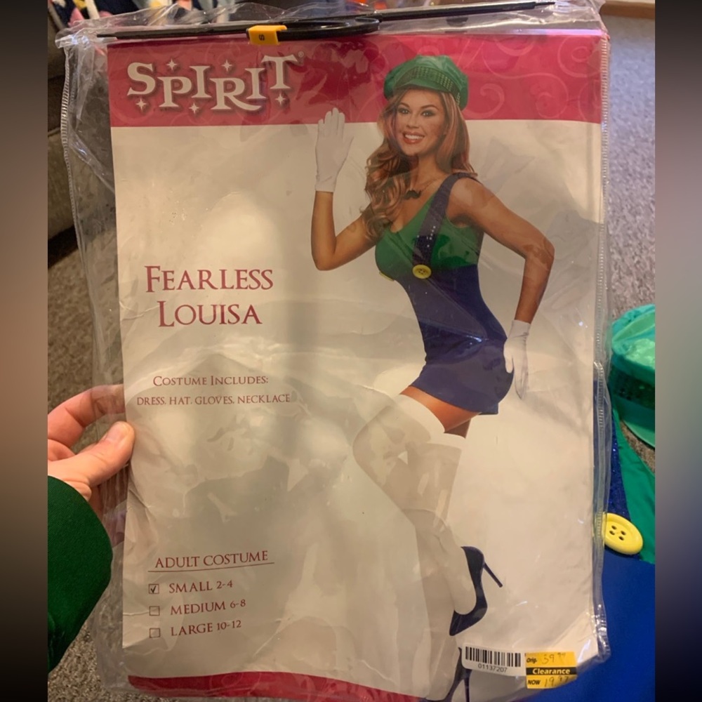 WOMENS HALLOWEEN COSTUME SIZE SMALL(2-4)